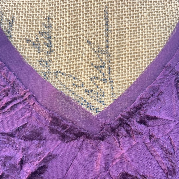 Simply Vera by Vera Wang Velvet Crinkled Midi Dress Whimsigoth Purple Sz Medium - Picture 3 of 12